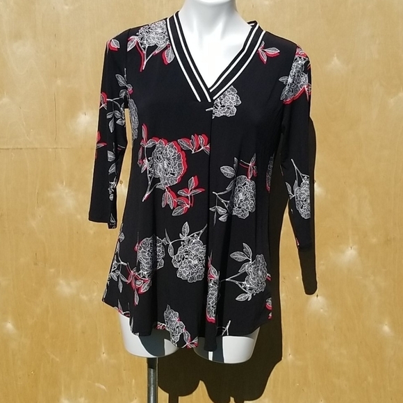 NWT ALFANI top - Picture 1 of 6